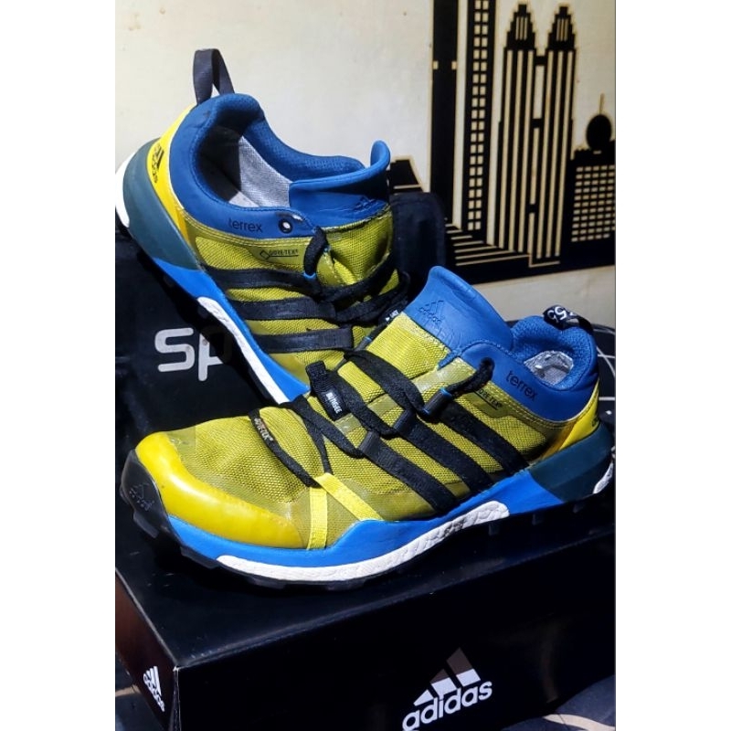 Sepatu Second Adidas Terrex Gore-Tex