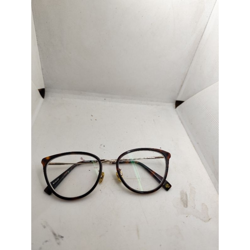 kacamata Saturday original