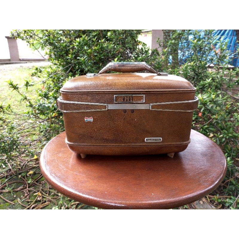 Koper Kosmetik Make Up Beauty Case Merk AMERICAN TOURISTER Jadul antik Vintage lawas tua