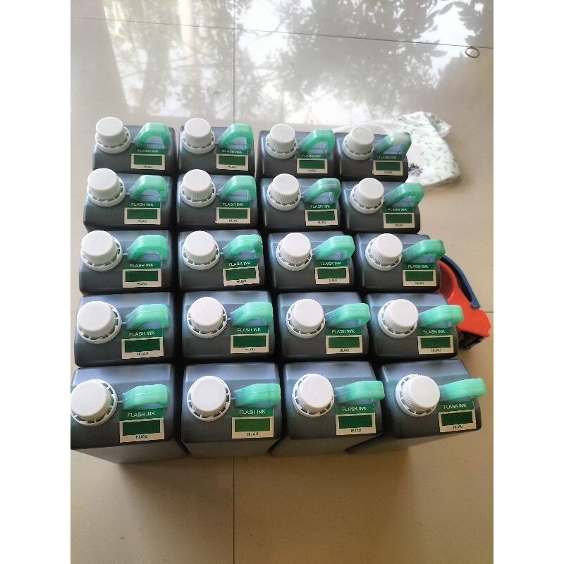 

TINTA STEMPEL FLASH ,MEDIA KERTAS .isi. 500 ml