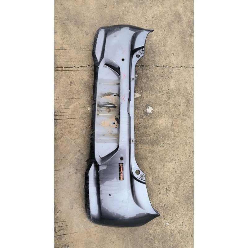 bemper belakang agya 2015