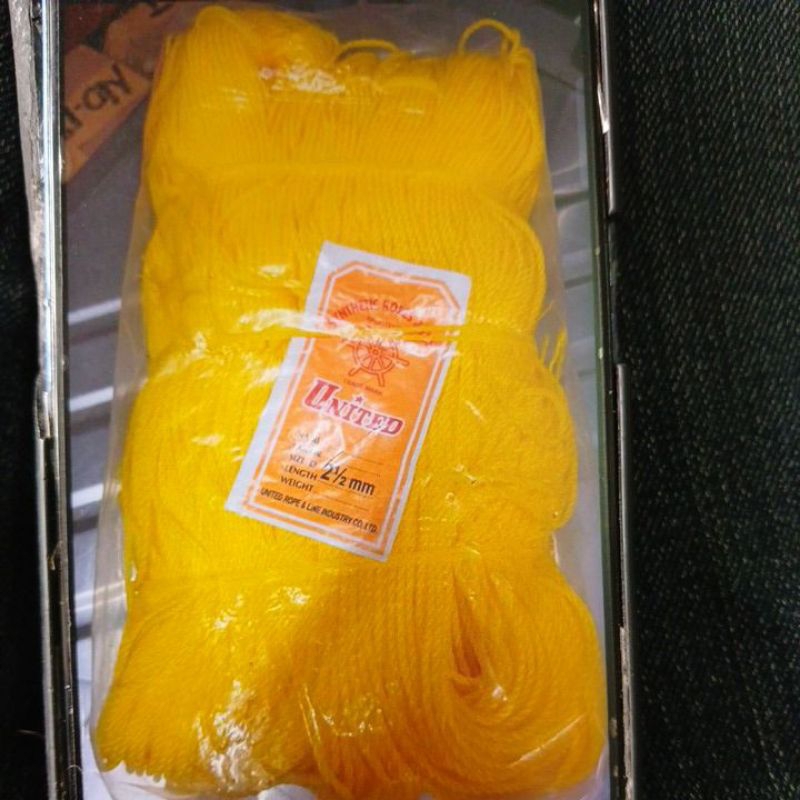 

Tali Tambang "United", warna kuning diameter 2 1/2 mm