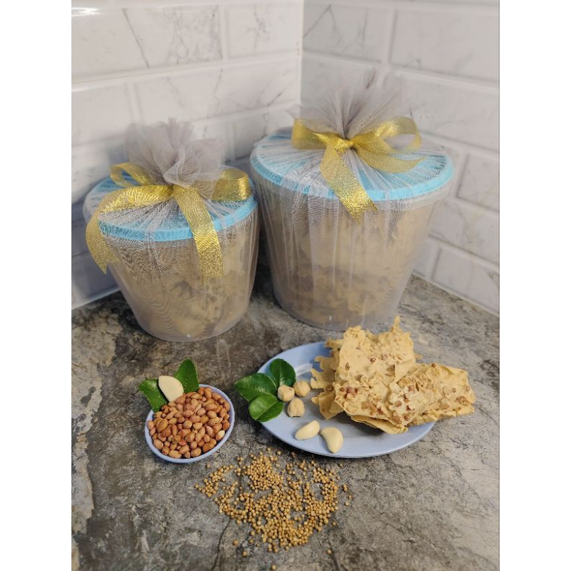 

[ Pre - Order ] Peyek krekess by yunita danurasih HOMEMADE