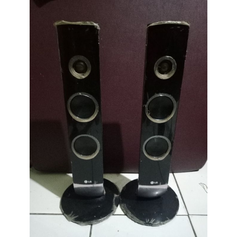 Speaker Pasif Tower LG....SD86TM...