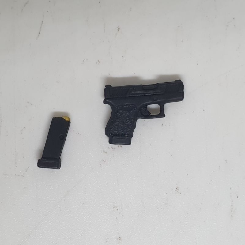 Mezco Weapon Gun John Wick Keanu Reeves kitbash 1/12