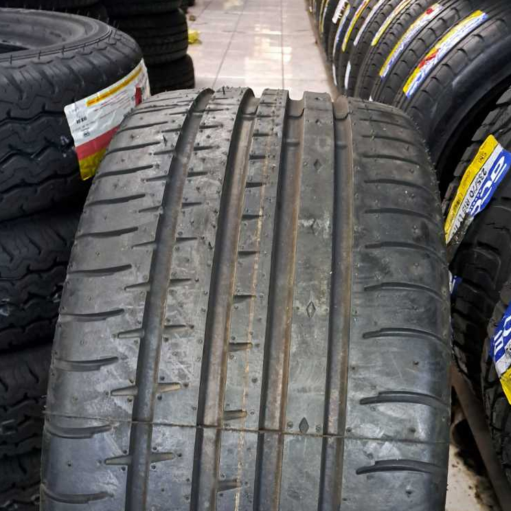 Ban Mobil Accelera PHI 245 30 Ring 20