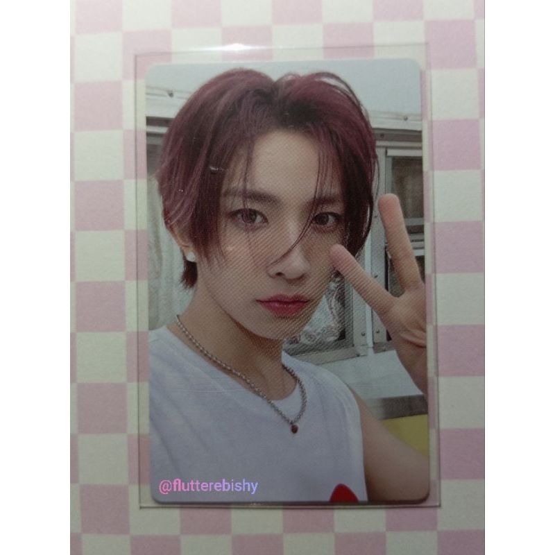 Photocard (PC) Heeseung Enhypen Official Album Romance Untold Weverse Ver.