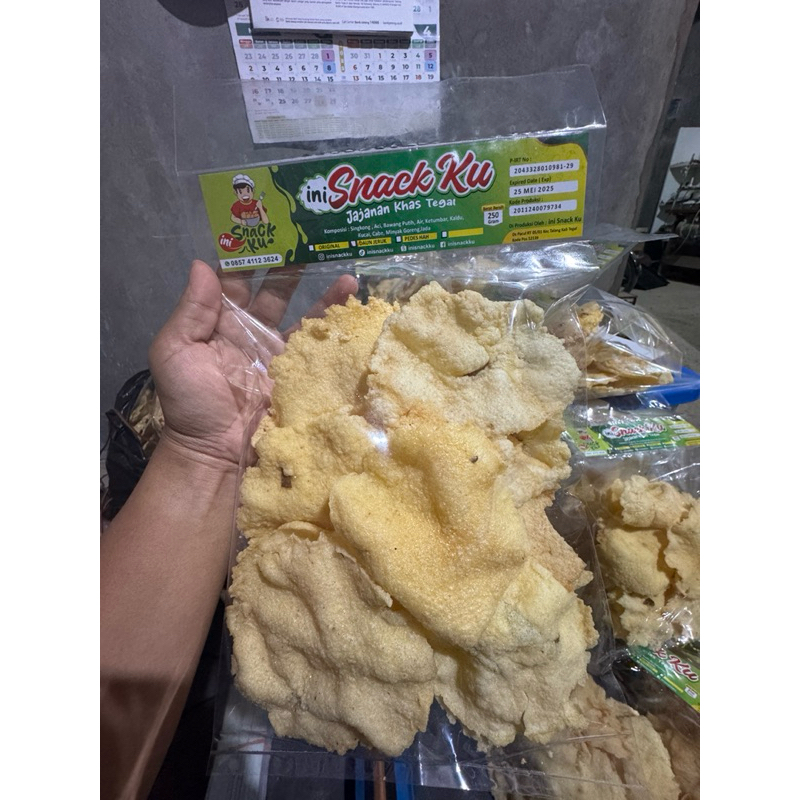 

KERUPUK GENDER JAJANAN KHAS TEGAL