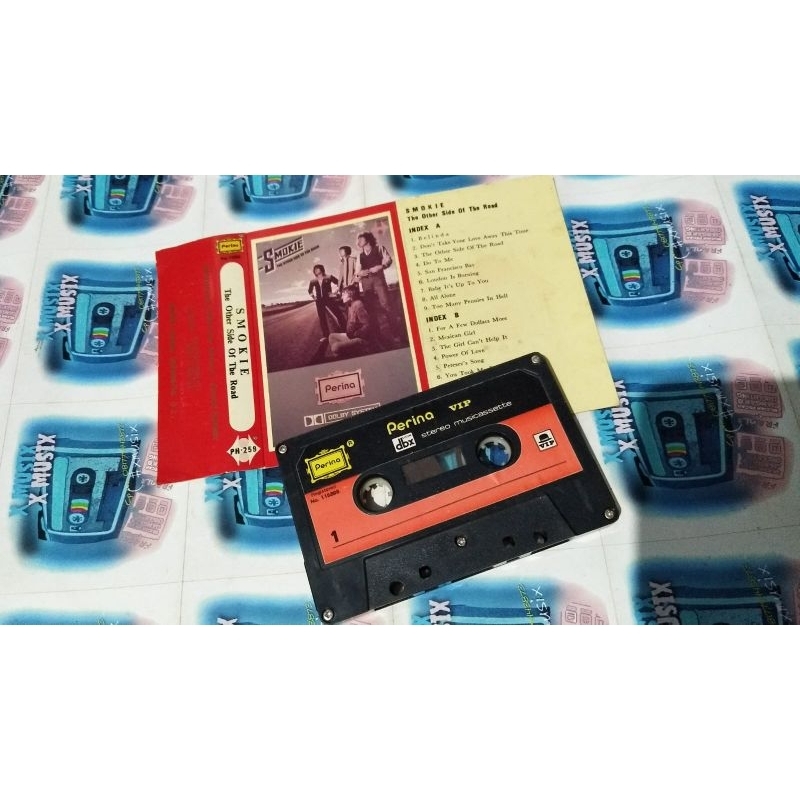kaset pita smokie / the other side of the road