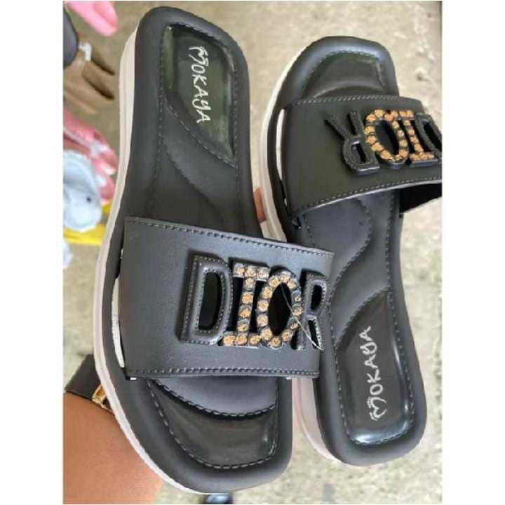 Fateeha - Sandal Dior Mokaya