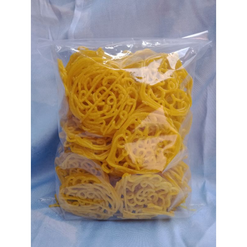 

kerupuk mie kuning mentah (500gr)