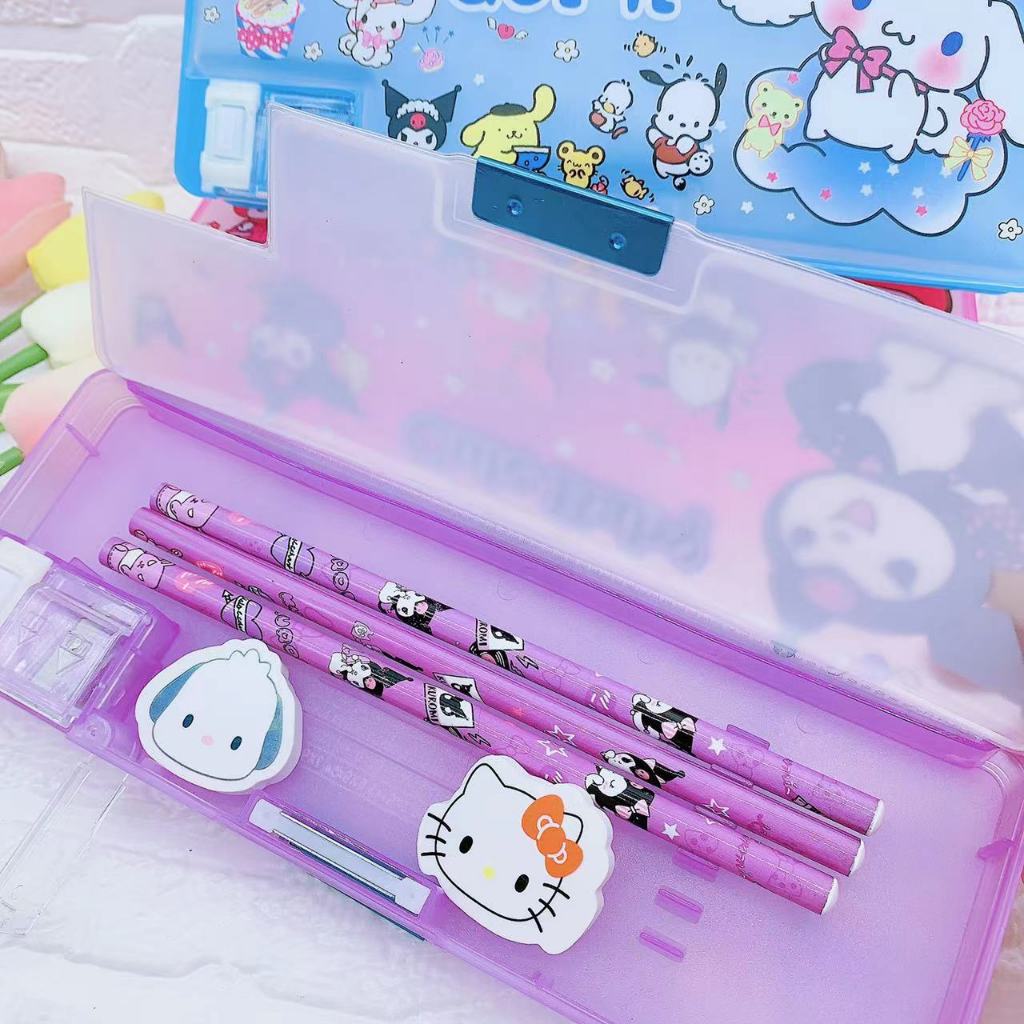 

【】Tempat Pensil Multifungsi Magnet Karakter 2 Sisi Untuk Anak Tk/Kotak Pensil Pola Kartun Lapisan Ganda Tunggal dengan Tempat Pensil Magnet Karakter 2 Sisi / Kotak Pensil Magnet Karakter Dengan Rautan Mini / Pensil Case Sanrio Kuromi Hologram Lucu