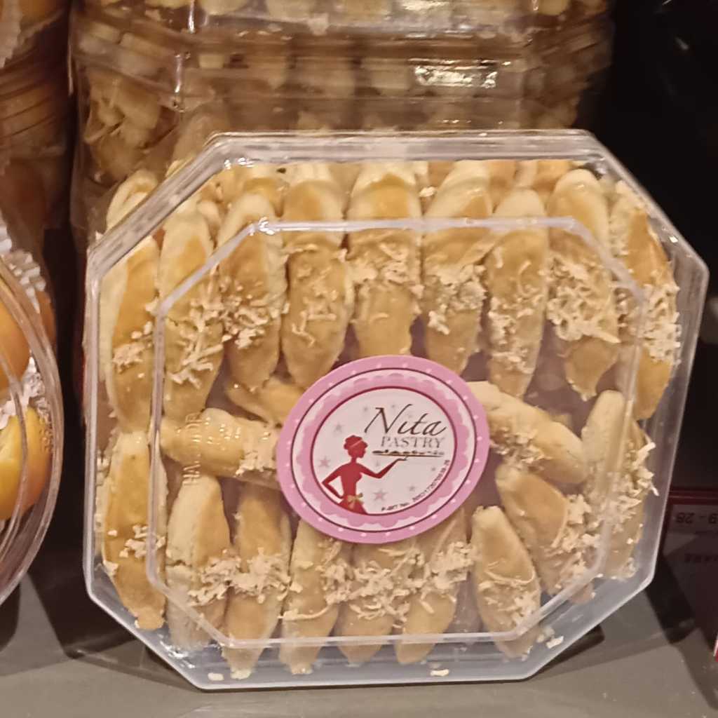 

Nita Pastry Kue Kastengel 500gr Kue Kering
