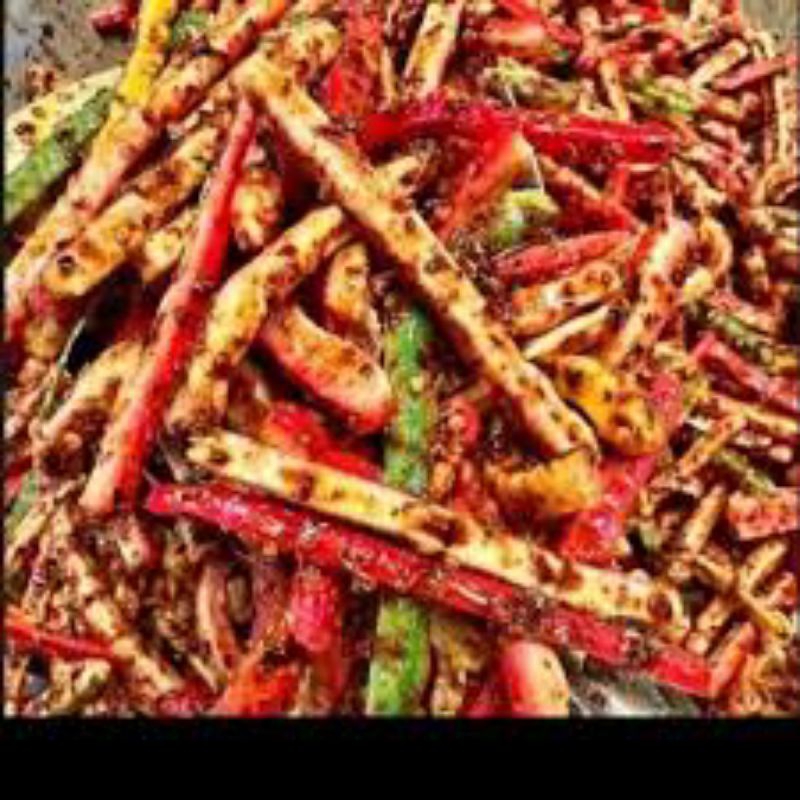 

kerupukbetonpedas.kerupuk jaat extra pedas daunjeruk kemasan 500grm