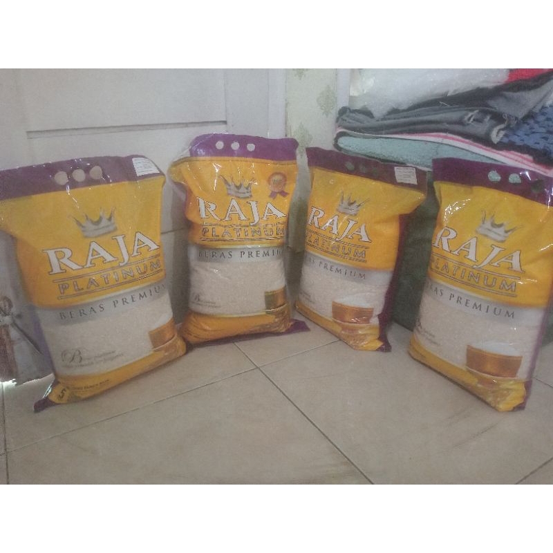 

beras raja platinum 5 KG