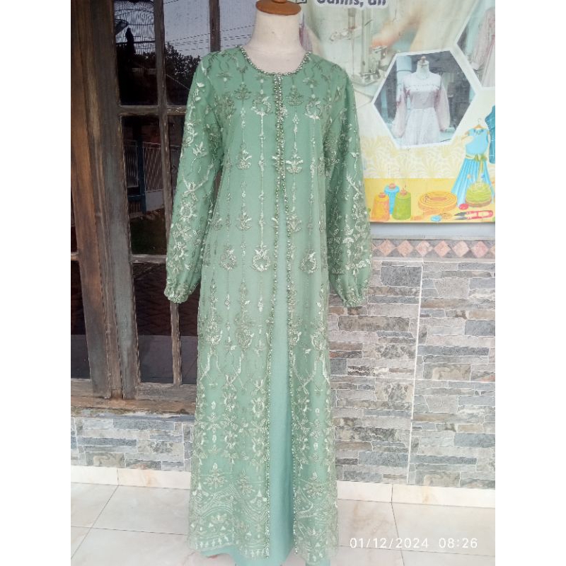 Gamis Hijau sage tile broklat motif