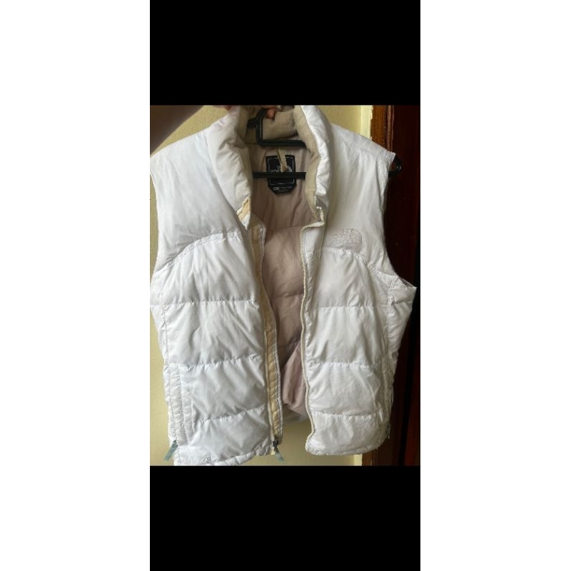 vest putih tnf