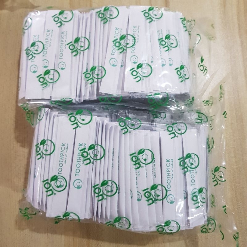 500pcs Tusuk gigi Bambu Steril / Tusuk Gigi Bungkus Kertas