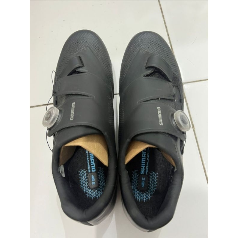Sepatu SHIMANO RC5
