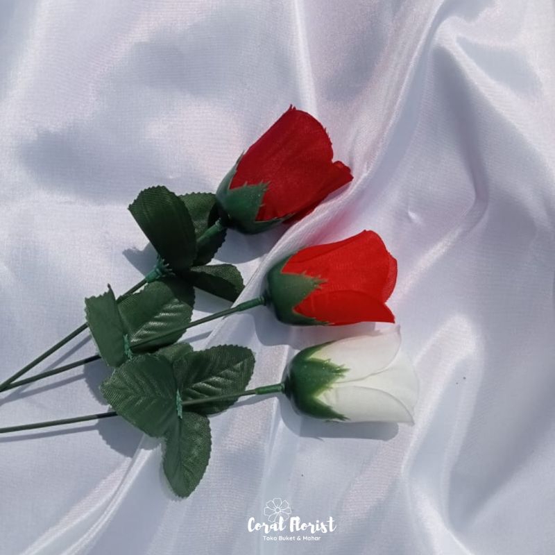 Bunga Mawar Artificial 1 Tangkai/Bunga Mawar Kuncup 1 Tangkai/Bunga Mawar Artificial Kuncup