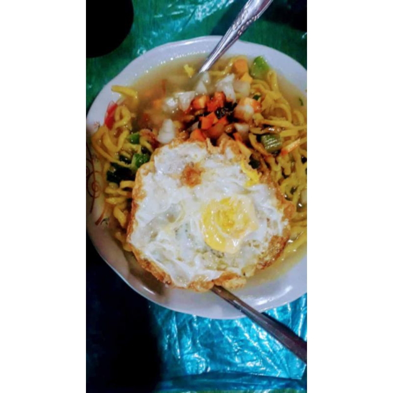 

MIE OJO KUAH + TELUR