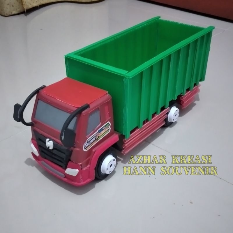 Mainan truk plastik modif hino