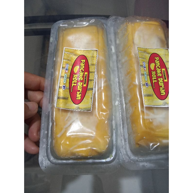 

Pancake Durian | durian pancake | pancake duren