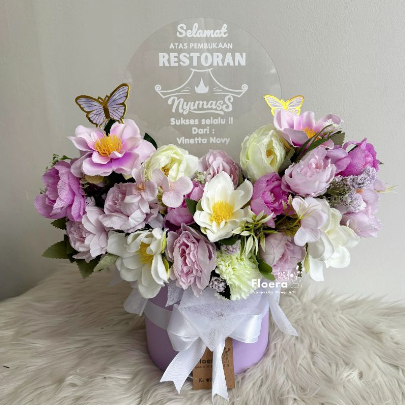 Bloom box flower buket bunga karangan bunga size L akrilik custom ilustrasi