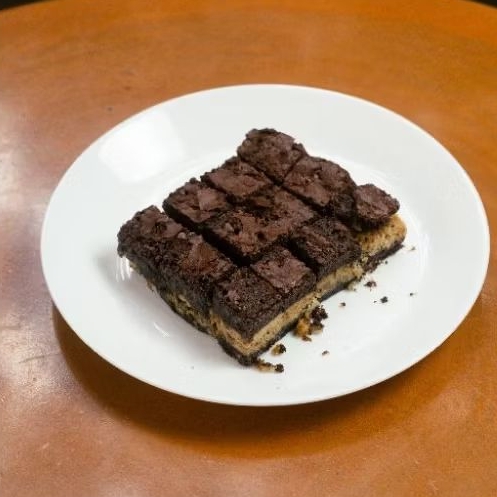 

[READY STOCK] Pistachio Kunafa Brownie Bite