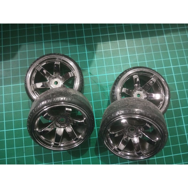 Ban RC Drift TE37 Warna Chrome Grey Bekas Pemakaian