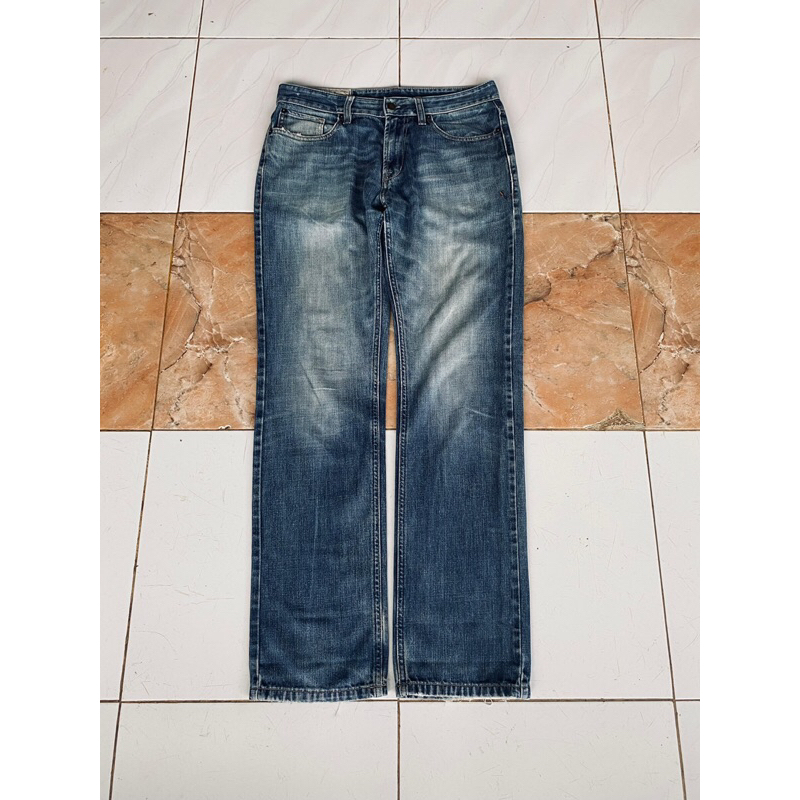 JEANS FEDING WHO A.U