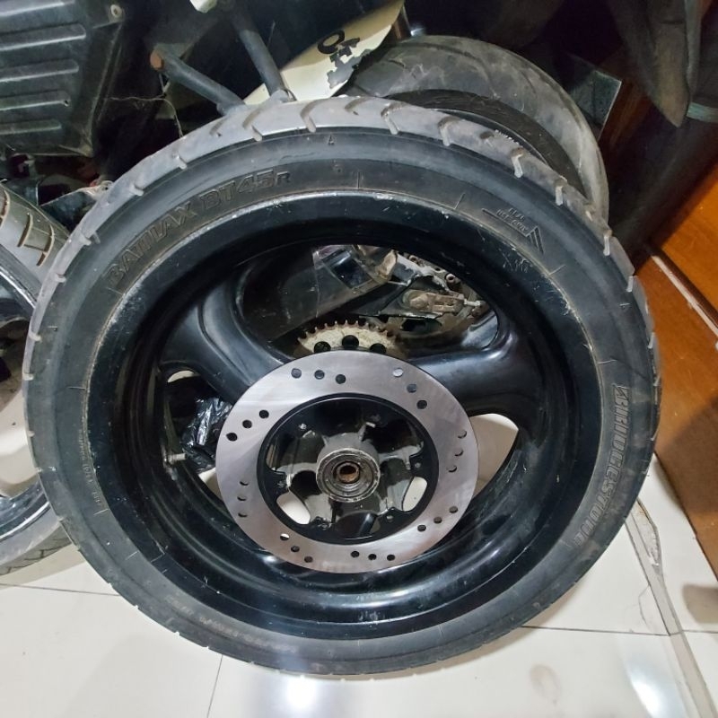 disk belakang aprilia 125
