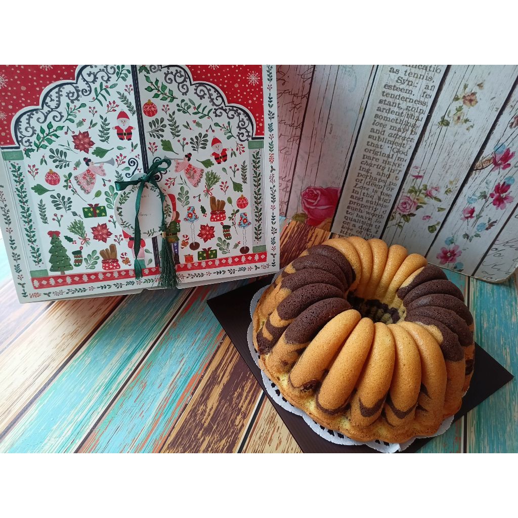 

Cestella Hampers Natal Marmer Marble Cake Premium 24cm