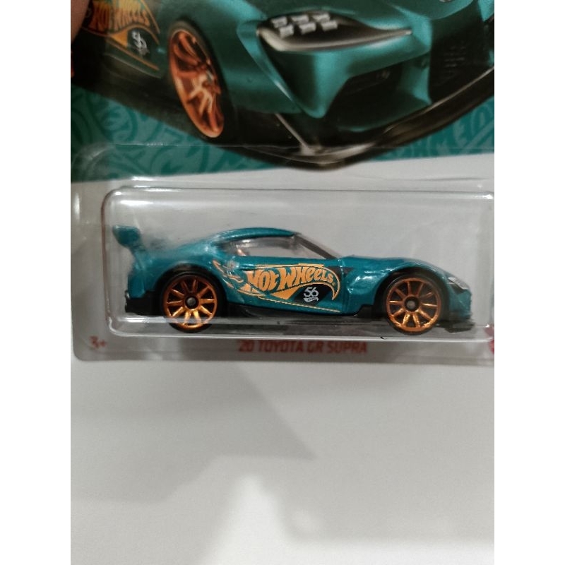HOT WHEELS 20 TOYOTA GR SUPRA