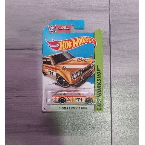 Hot Wheels '71 Datsun Bluebird 510 Wagon Orange