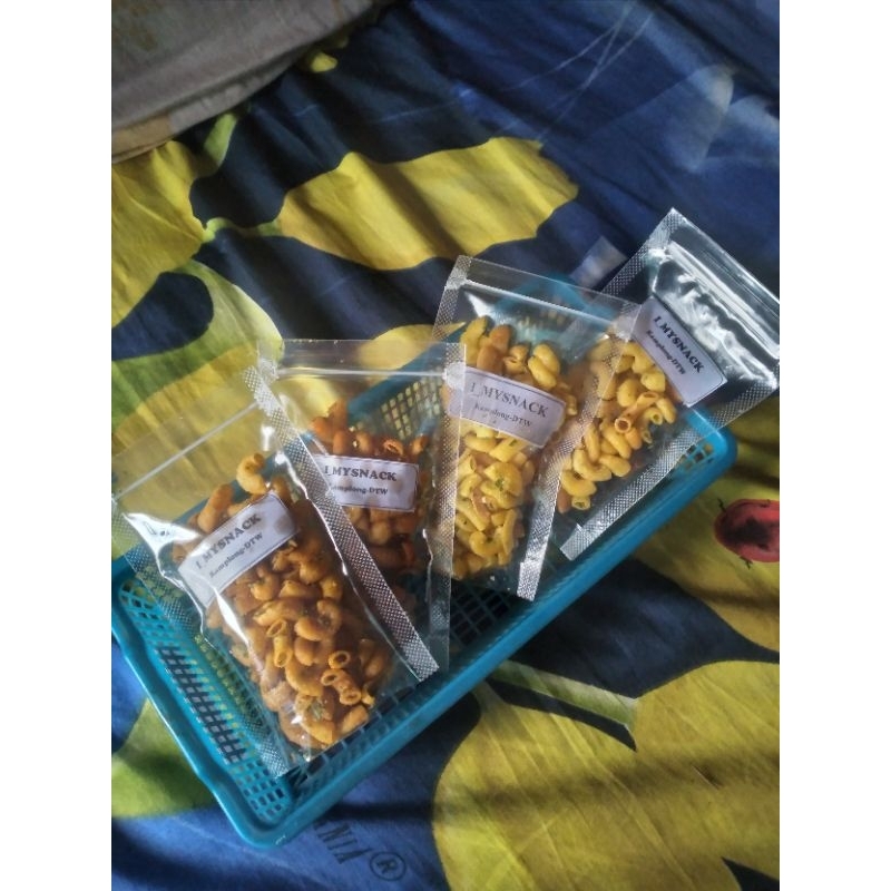 

Paket Hemat Cemilan 10k isi 3pcs