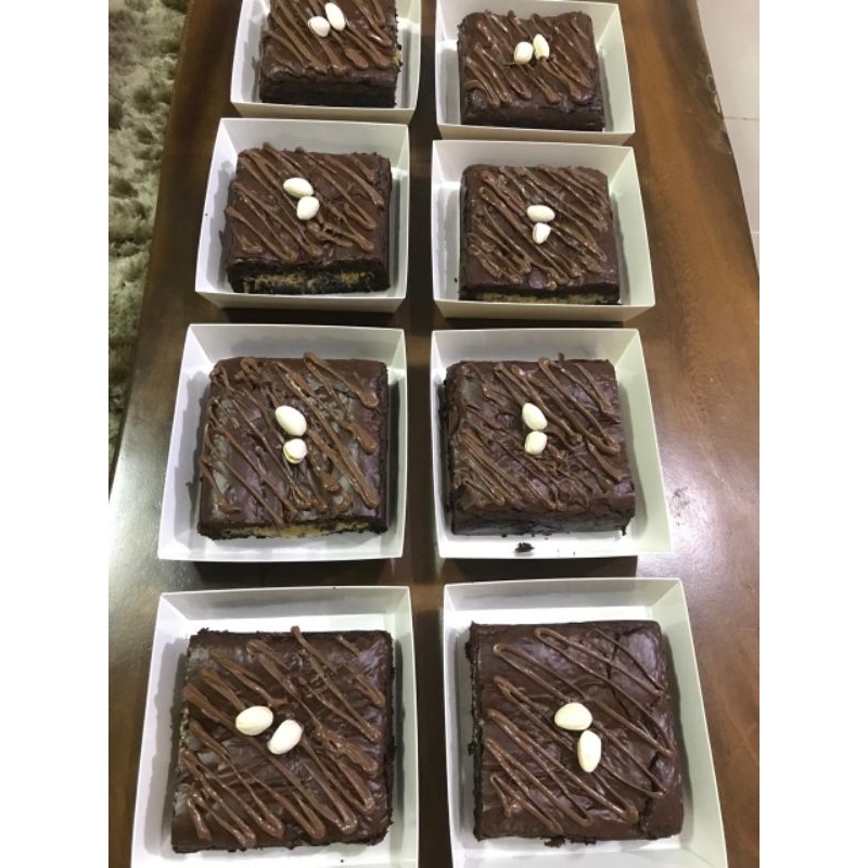 

Brownies Pistachio Kunafa