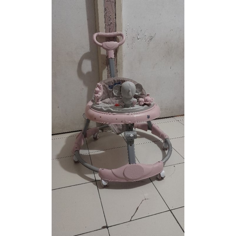 Baby walker preloved