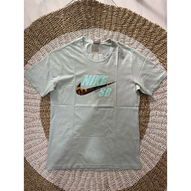 Preloved murah banget kaos pria nike sage mint kondisi 90%