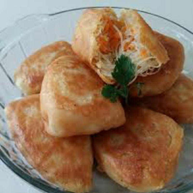 

KIRIM ISNTAN, MARTABAK jadul isi bihun,. isi 10pcs