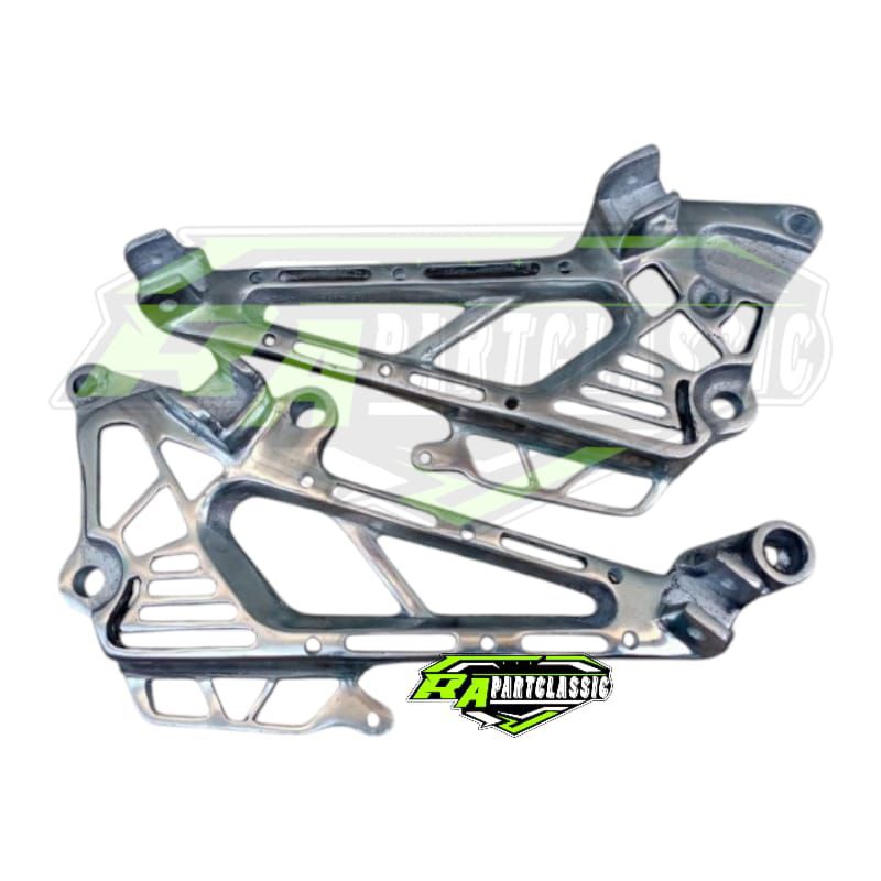 FOOTSTEP BELAKANG COAK TIGER LAMA RACING 1 SET FOOTSTEP TIGER HEREX