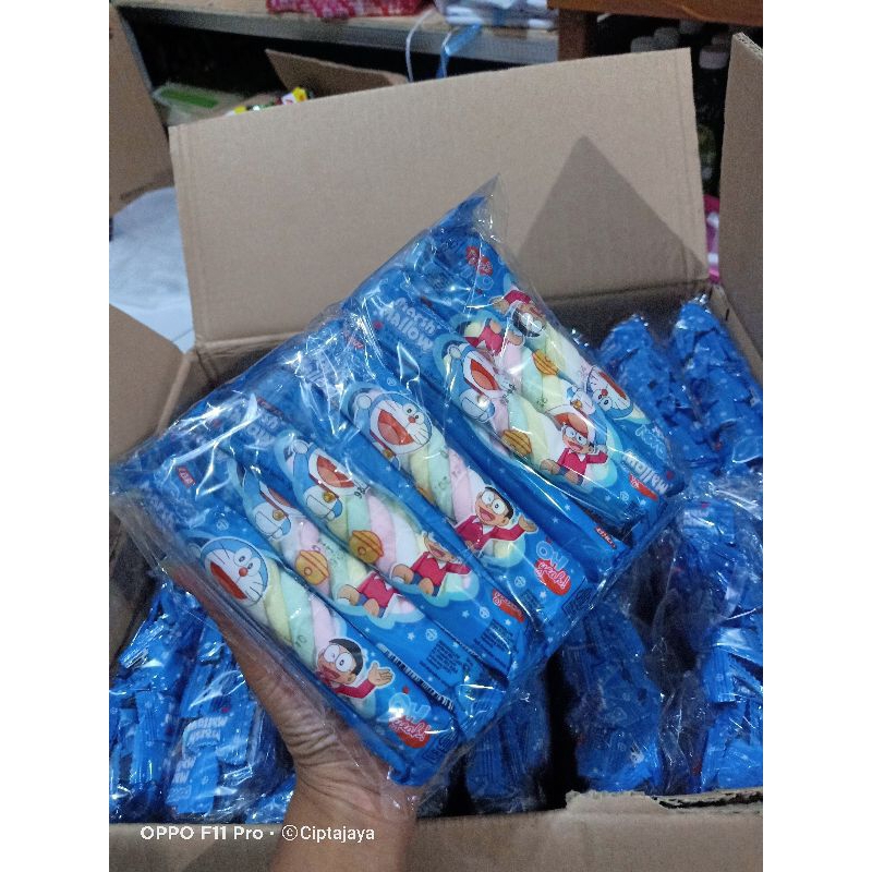 

MARSH MALLOW/PERMEN YUPI DORAEMON 1PACK ISI 20