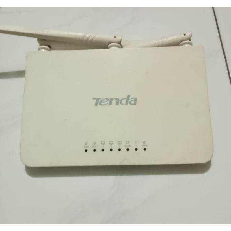 Tenda F3 Wireless Router 300mbps antena 3 bekas