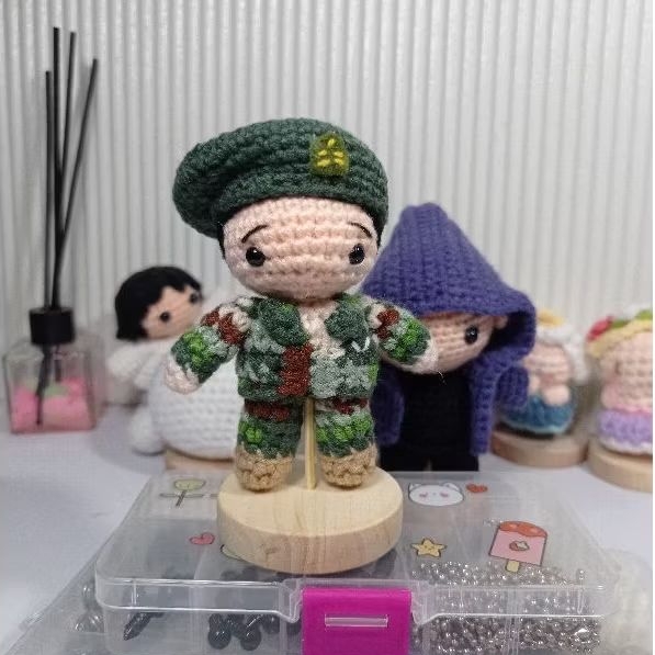 BTS Military amigurumi boneka rajut