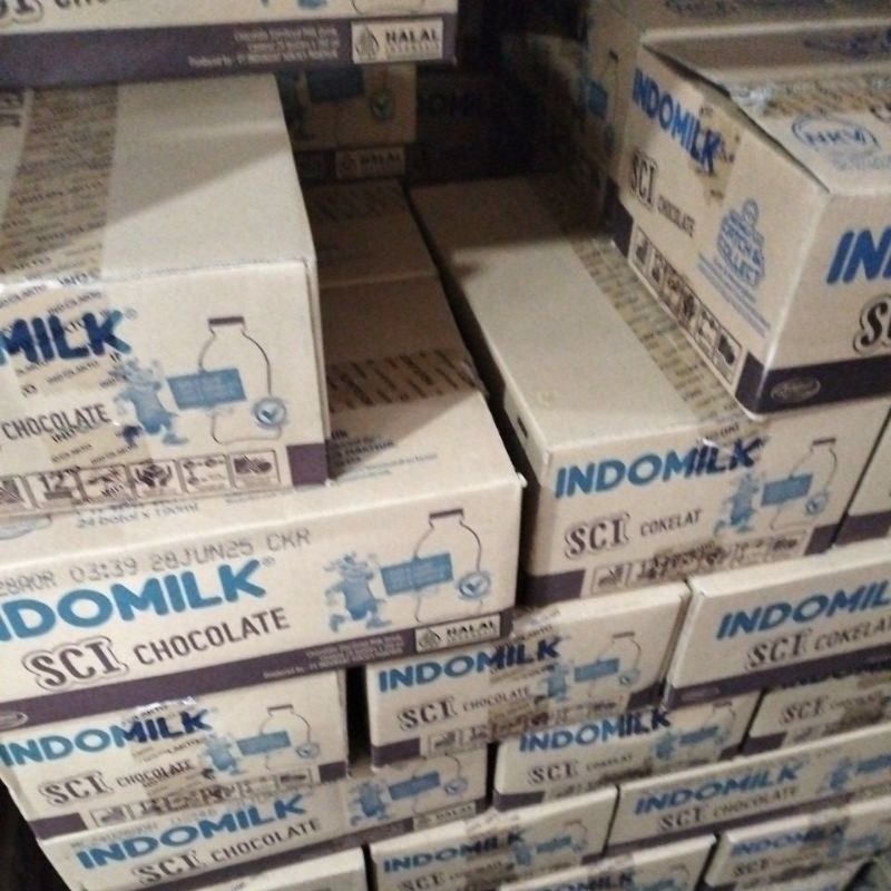 

INDOMILK SUSU Chocolate 190 ML 1 DUS ISI 24