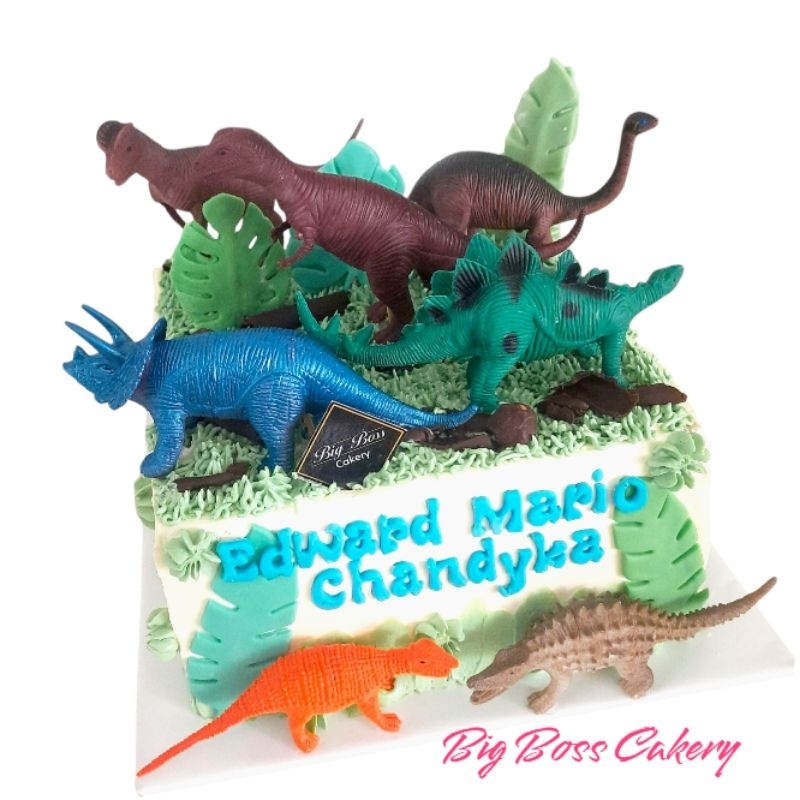 

DINOSAUR DINO BUTTERCREAM CAKE WITH TOYS ALL IN