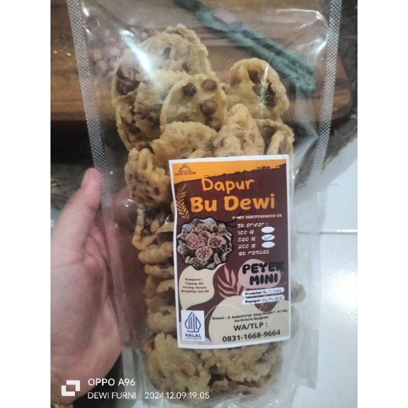 

Dapur Bu Dewi Peyek Mini
