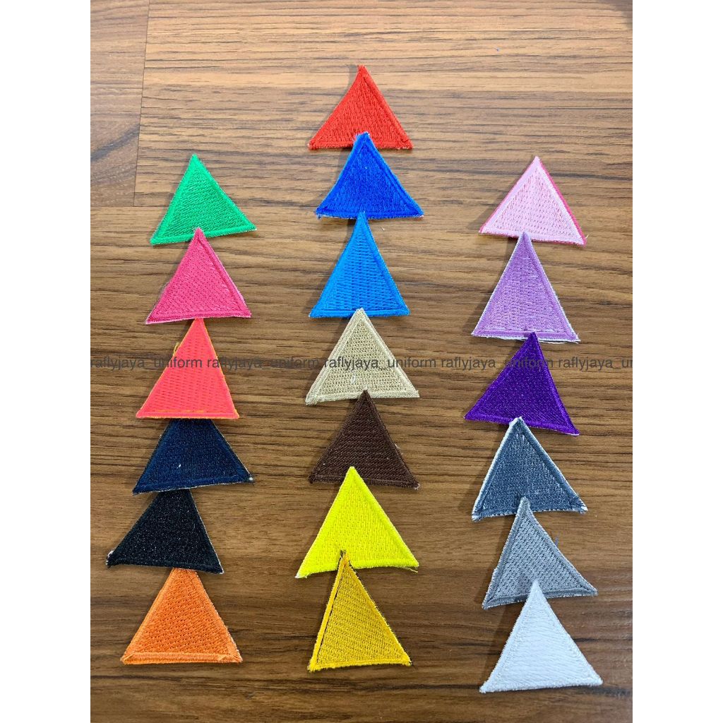 Bet Badge Tanda Barung Segitiga Warna Pramuka - Bet Tanda Kelompok Pramuka - Perlengkapan Pramuka