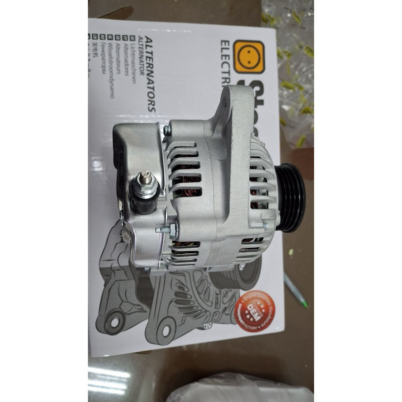 Dinamo Ampere Avanza / Xenia (Non-VVTi) - Alternator Assy - Stecker