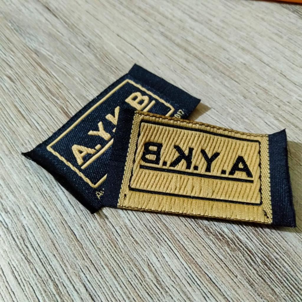 

(FREE DESIGN) Label Baju Custom 2cm/Label rajut/Label Woven/Label Celana/Label Hijab